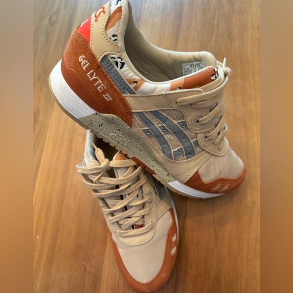ASICS GEL-LYTE III 